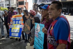 Opositores venezolanos son acusados y condenados por terrorismo