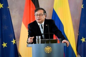 El presidente de Colombia, Gustavo Petro, asistirá a la cumbre migratoria de México