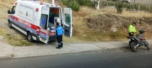 Volcamiento de camión deja un herido en Huachi La Magdalena al sur de Ambato