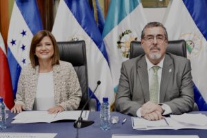 La vicepresidenta electa de Guatemala llama a ‘defender la democracia’ y ‘a manifestaciones pacíficas’