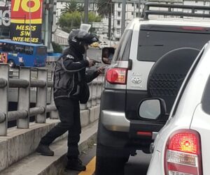 Delincuentes atacan a conductores a cualquier hora del día y en cualquier sector de Quito