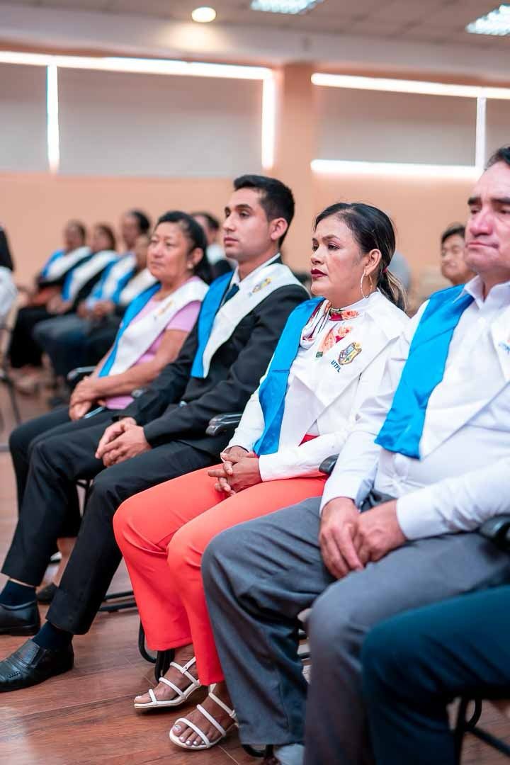 30 graduados en la Escuela de Ganadería Sostenible UTPL