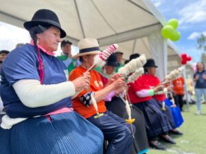 Adultos mayores conmemoran su día