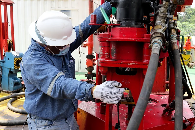 petróleo producción caída ecuador