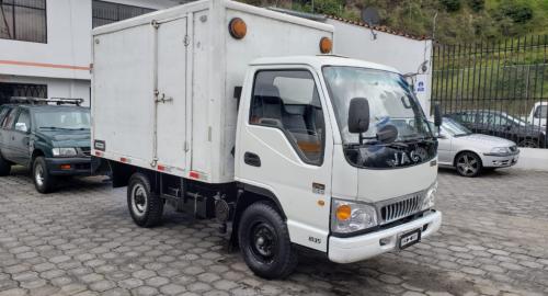 camiones ventas economía Ecuador