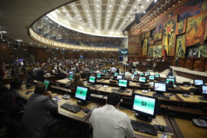 Asamblea no censuró a Guillermo Lasso; lo señaló como responsable político de peculado