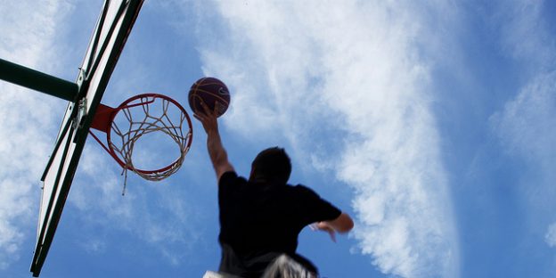 La escuela de baloncesto de Picaihua es gratuita