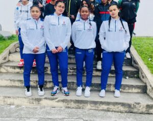 Selección femenina de pesas de Tungurahua es la mejor del Nacional Infantil