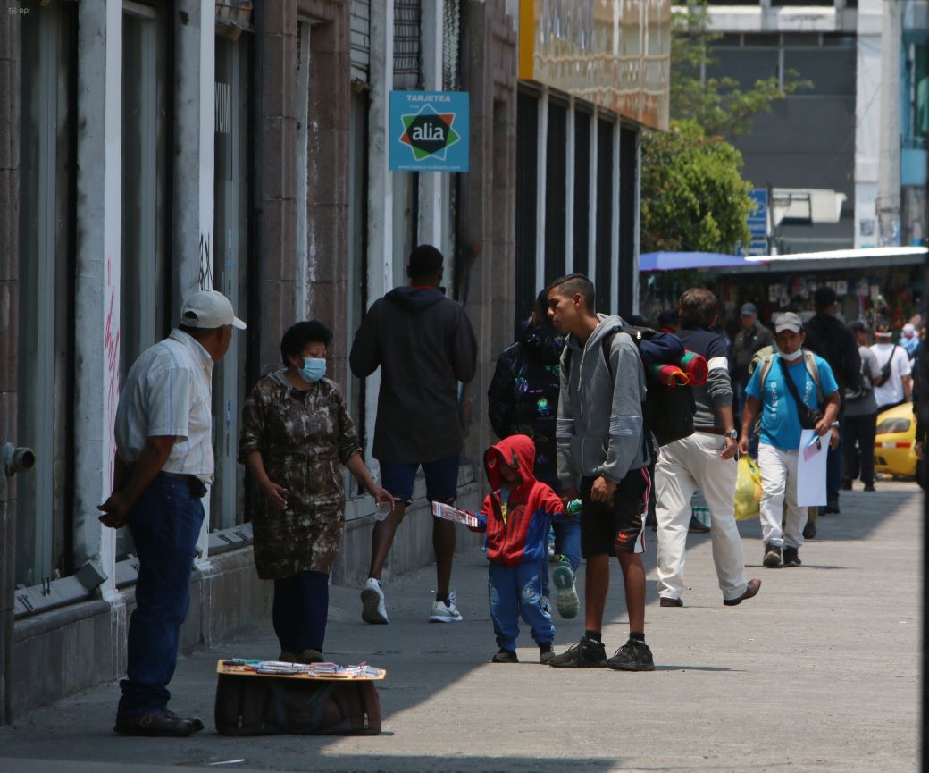 riesgo país economía ecuador