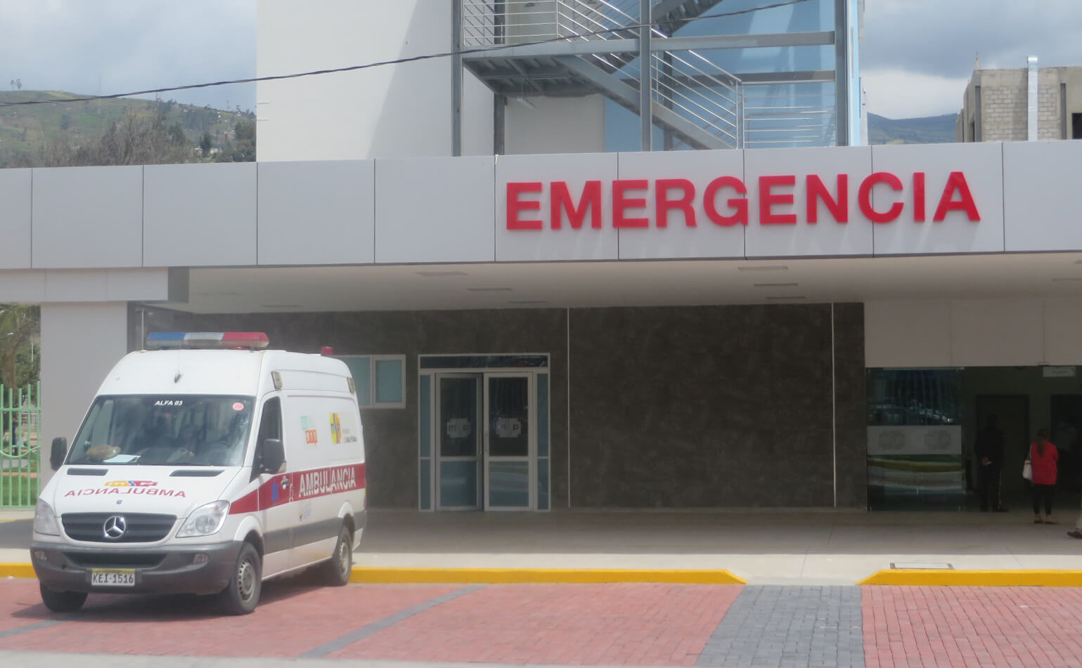 El herido llegó a emergencias del Hospital de Ambato.