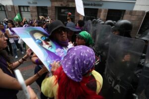 Verdad, justicia y reparación, la exigencia ante la violencia machista en Ecuador