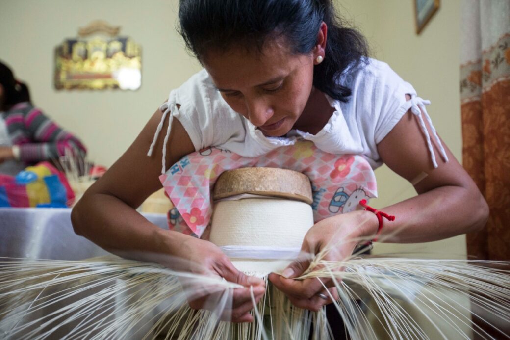 mujer emprendedora ecuador crédito