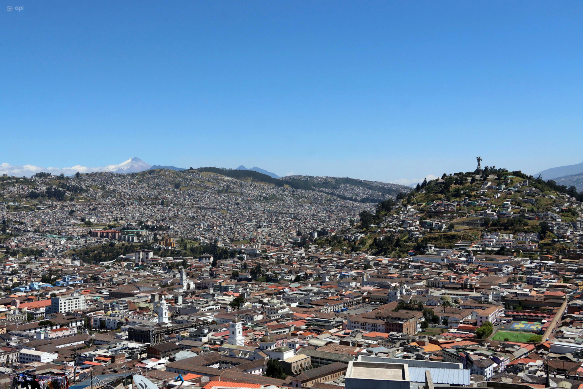 PANORAMA. Vista de Quito hacia el sur. (API)