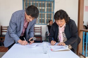 Cotacachi firma un convenio para garantizar los derechos de las mujeres