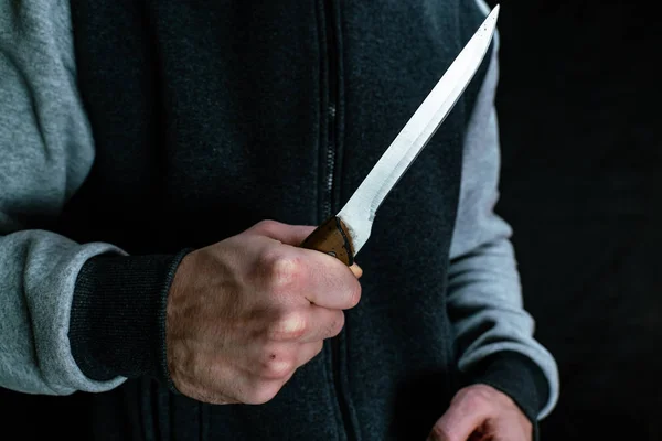 El sujeto amenazó a su ‘ex’ con un cuchillo luego de agredirla. (Foto para graficar)
