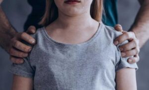 Ambato: niña acusa a su padre de abusar sexualmente de ella