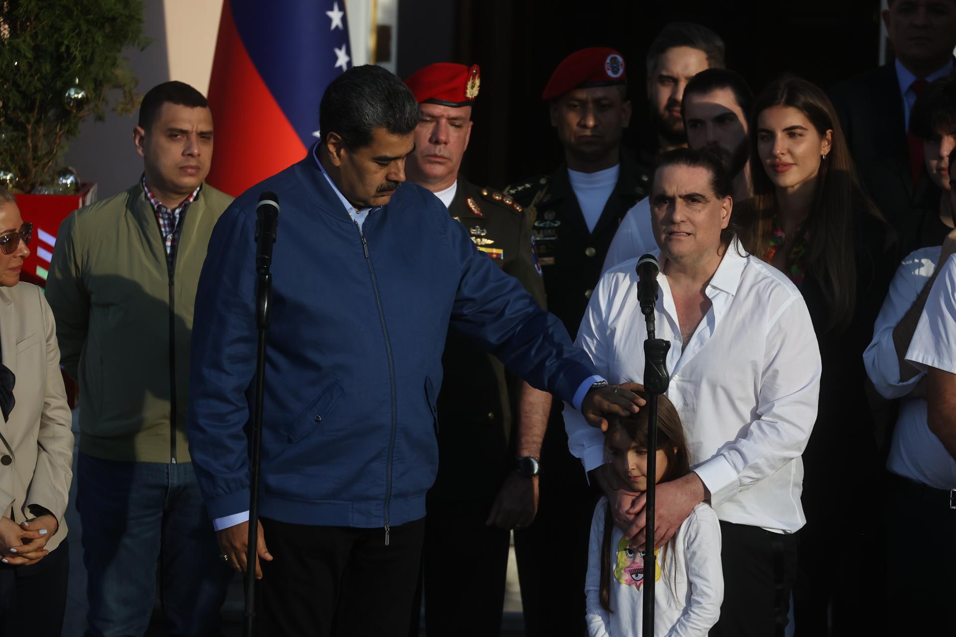 RED. El presidente venezolano, Nicolás Maduro (i.) recibe en el Palacio de Miraflores al empresario Alex Saab, acusado de corrupción por EE.UU..