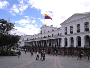 El reto de revivir el liderazgo político en Quito