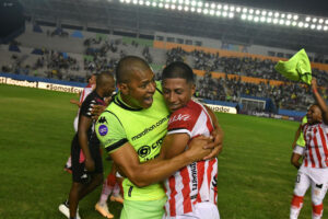 Técnico Universitario clasifica a Copa Sudamericana