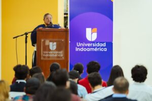 Universidad Indoamérica desarrolla congreso internacional de derecho indígena