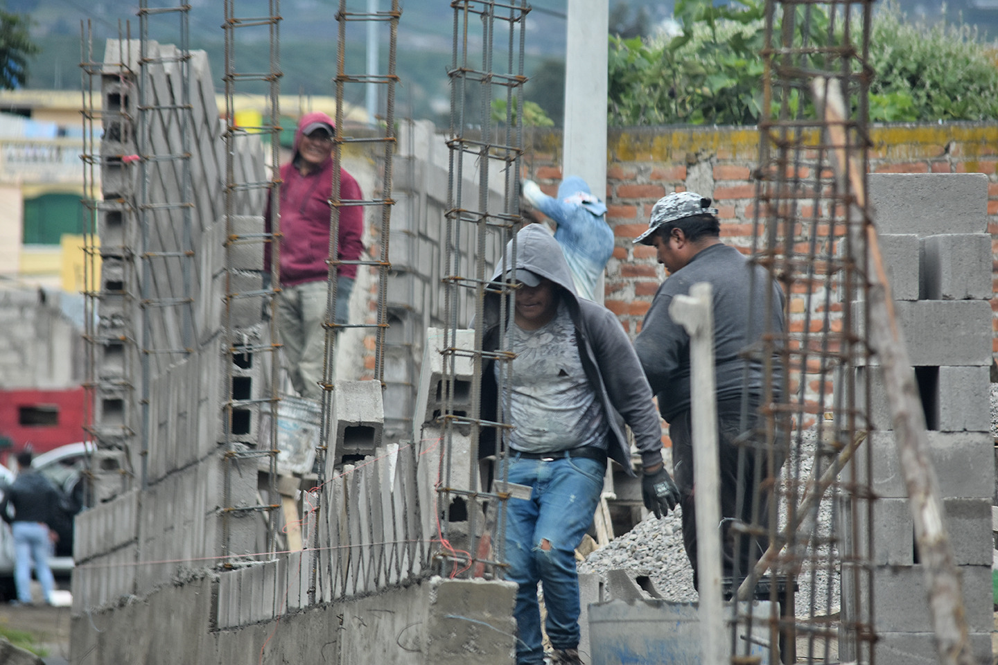 Cada vez menos construcciones se realizan en Ambato.