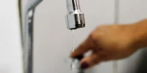 Más de 12 sectores de Ambato se quedarán sin agua