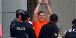 Iván Espinel fue trasladado de la cárcel de Guayaquil hacia un hospital en Manabí