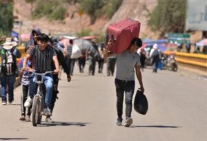 Bloqueos de caminos dejan millonarias pérdidas en Bolivia