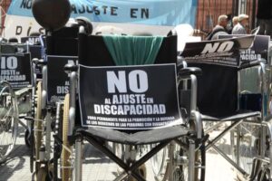 La asistencia a las personas con discapacidad de Argentina peligra por la crisis económica