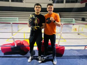 El boxeador ambateño Adrián Sierra es el nuevo campeón de Tungurahua 2024
