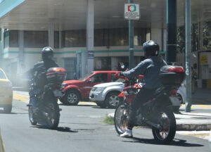 Policías y militares recuperan más de 300 motos en operativos antiterroristas en Tungurahua