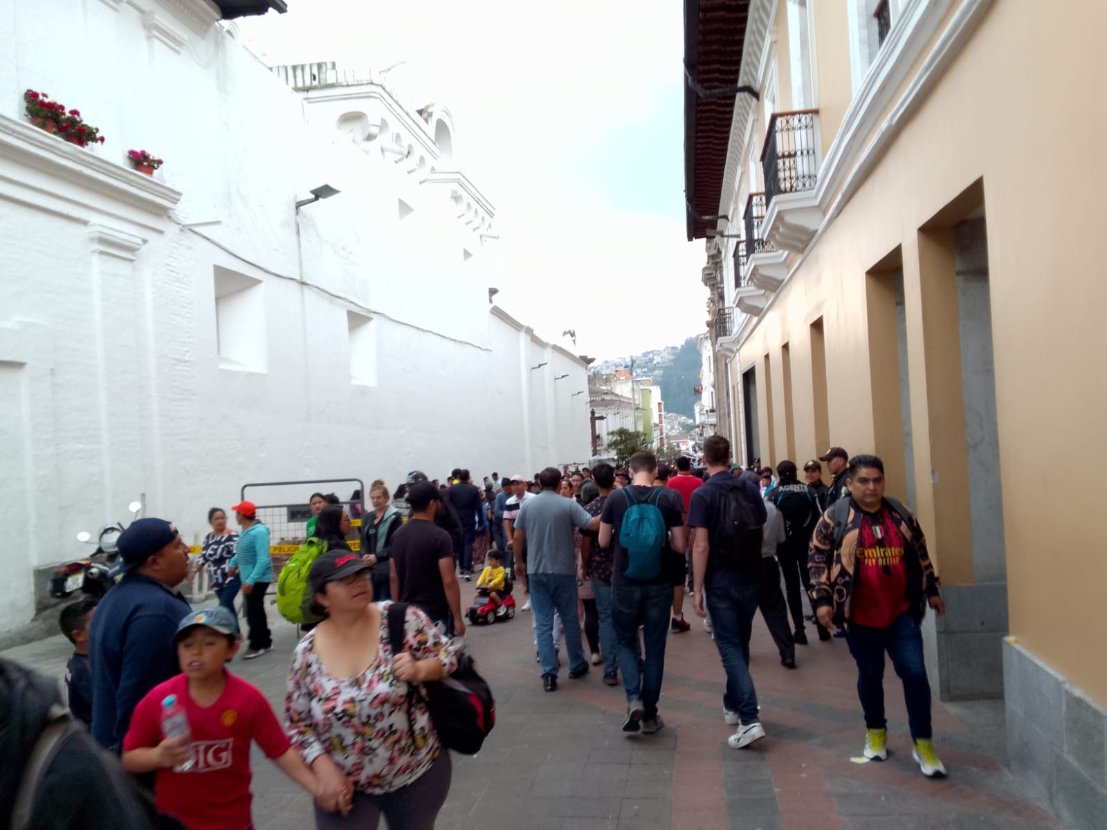 Recuperación. Tras la ola de violencia, Quito tiene que retomar la confianza y seguir avanzando.