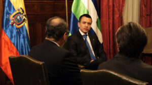 APROBADO. La gestión presidencial avanza con alta aceptación mientras Daniel Noboa busca responder a los problemas de los ecuatorianos. Foto: Presidencia