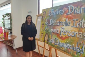 Ministra de Inclusión Económica y Social anunció entrega de bonos y obras para Loja