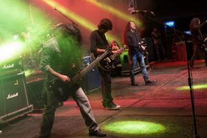 Disfruta del festival de rock en la Expoferia Mushuc Runa