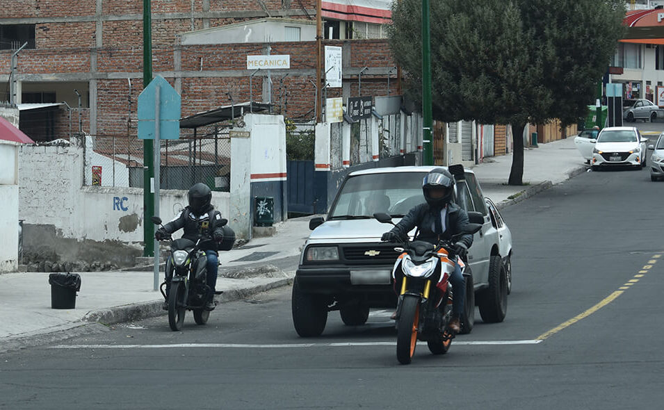Una amplia mayoría de los motociclistas no respeta distancias e inobservan las leyes de tránsito.