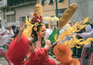 Se analiza realización de la Fiesta de la Fruta y de la Flores en Ambato en Carnaval