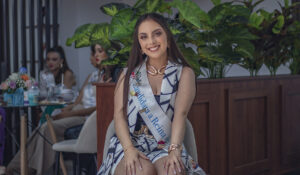 Karla Arellano, candidata a Reina de Ambato