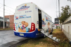 Comunidades rurales abrazan la tecnología con bus de animación cultural y digital