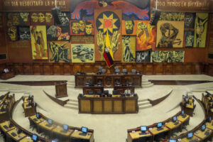 Los ecuatorianos que rechazan la ‘casta política’ en el dilema de la antipolítica o el ‘hacer buena política’