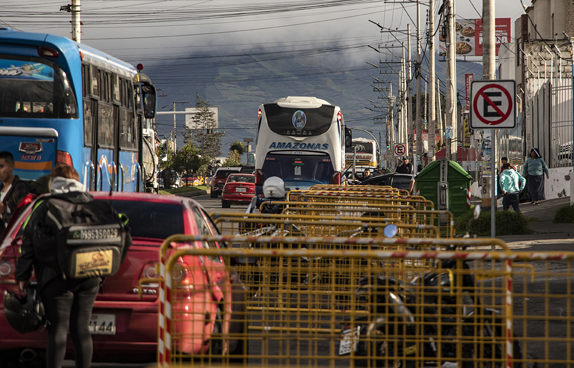 A pesar de los controles que se desarrollan en la avenida Bolivariana los problemas persisten.