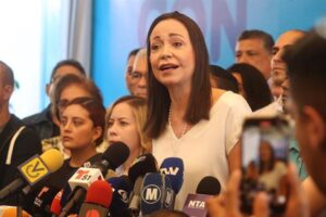 Machado reivindica a la ‘verdadera oposición’ en Venezuela