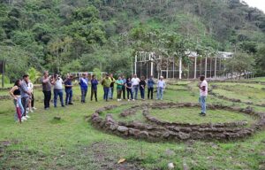 Delegación internacional visitó Palanda para explorar la ruta del Cacao