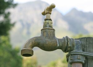 Disminución de servicio de agua potable este jueves en Ambato