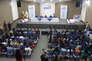 CNE: El presidente de la República no tiene impedimento para difundir su propuesta de consulta popular