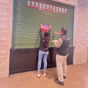 Restaurante en un centro comercial de Ibarra fue clausurado por malas condiciones higiénicas