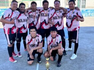 Fundación exalumnos del Colegio Bolívar realizan cuadrangular solidario de fútbol 5