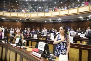 Un sector del correísmo pide “sanciones” contra asambleístas que votaron por la Ley de Turismo