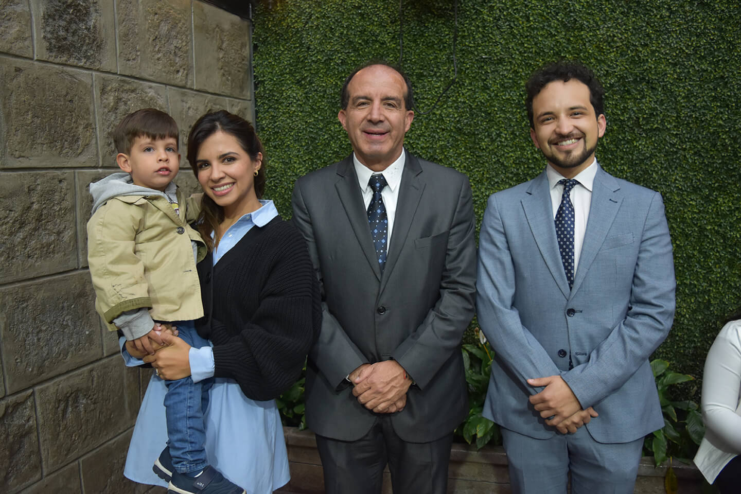 Emiliano Arends, Mikaela Vargas, Santiago Vargas y Nicolás Merizalde 