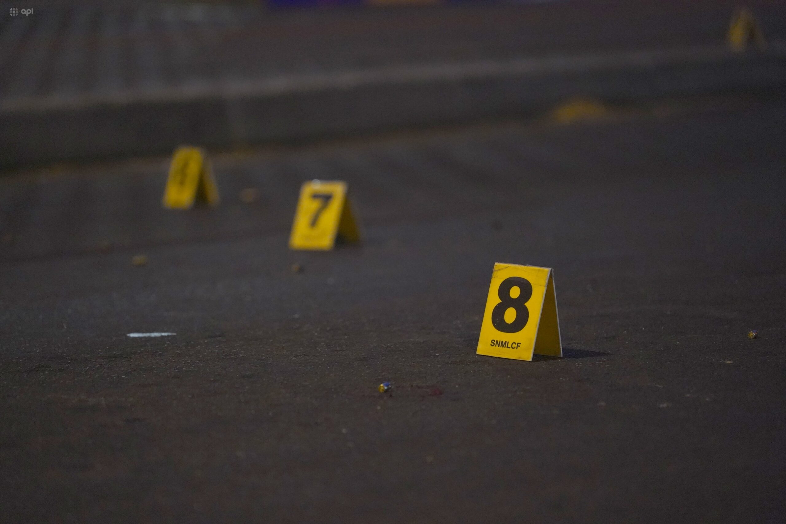 El 9 de agosto de 2023, la Policía recogió pruebas luego del asesinato de Fernando Villavicencio, en Quito.